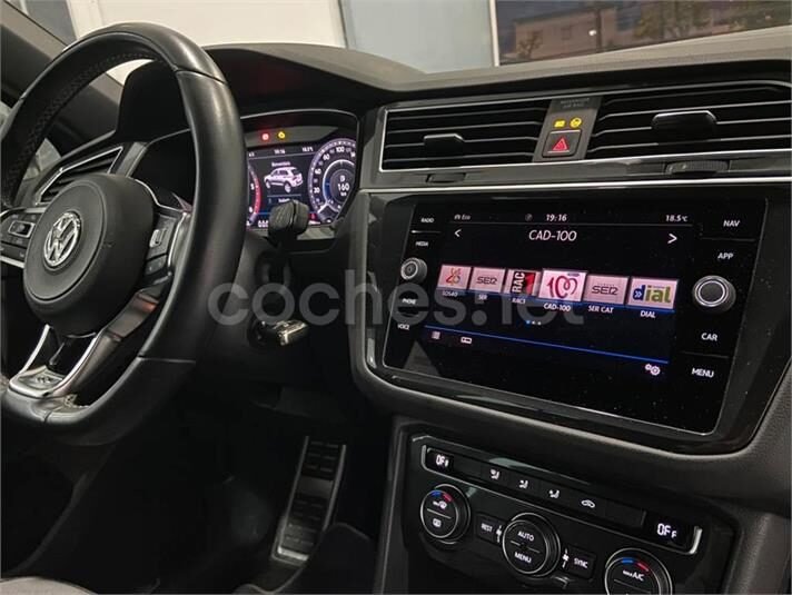 VOLKSWAGEN Tiguan Sport 2.0 TDI DSG